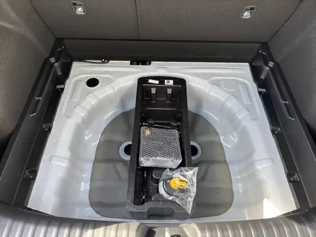 Kia Xceed 1.0 t-gdi 100 ch bvm6 — photo 14
