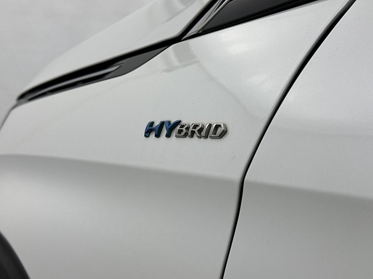 Peugeot 3008 hybrid 225 e-eat8 allure pack — photo 36