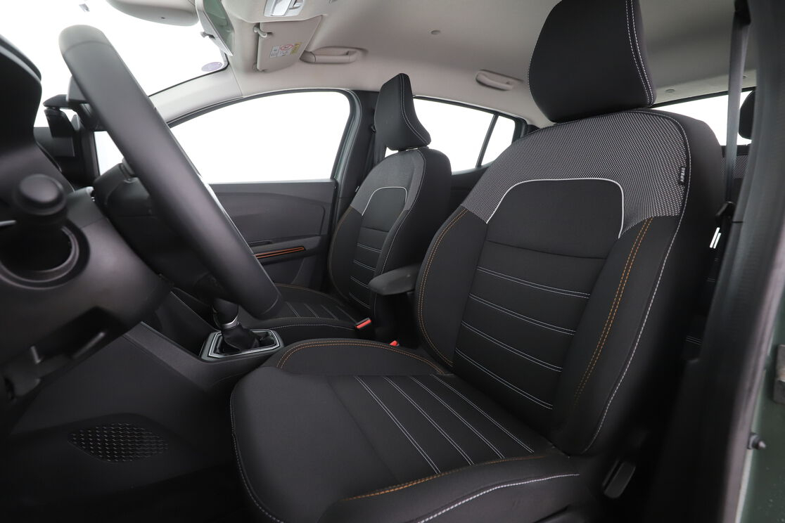 Dacia Sandero Stepway 1.0 TCe Expression CVT — photo 9
