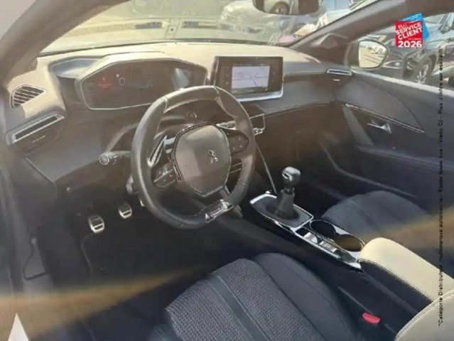 Peugeot 208 1.2 puretech 100ch s&amp;s gt — photo 15