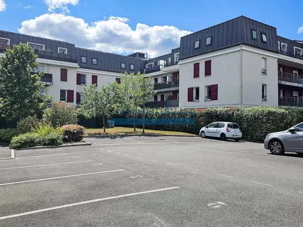 Appartement F2 45m2 + Terrasse + Parking - Résidence de Gran