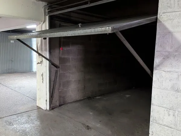 Location Box garage / parking fermé