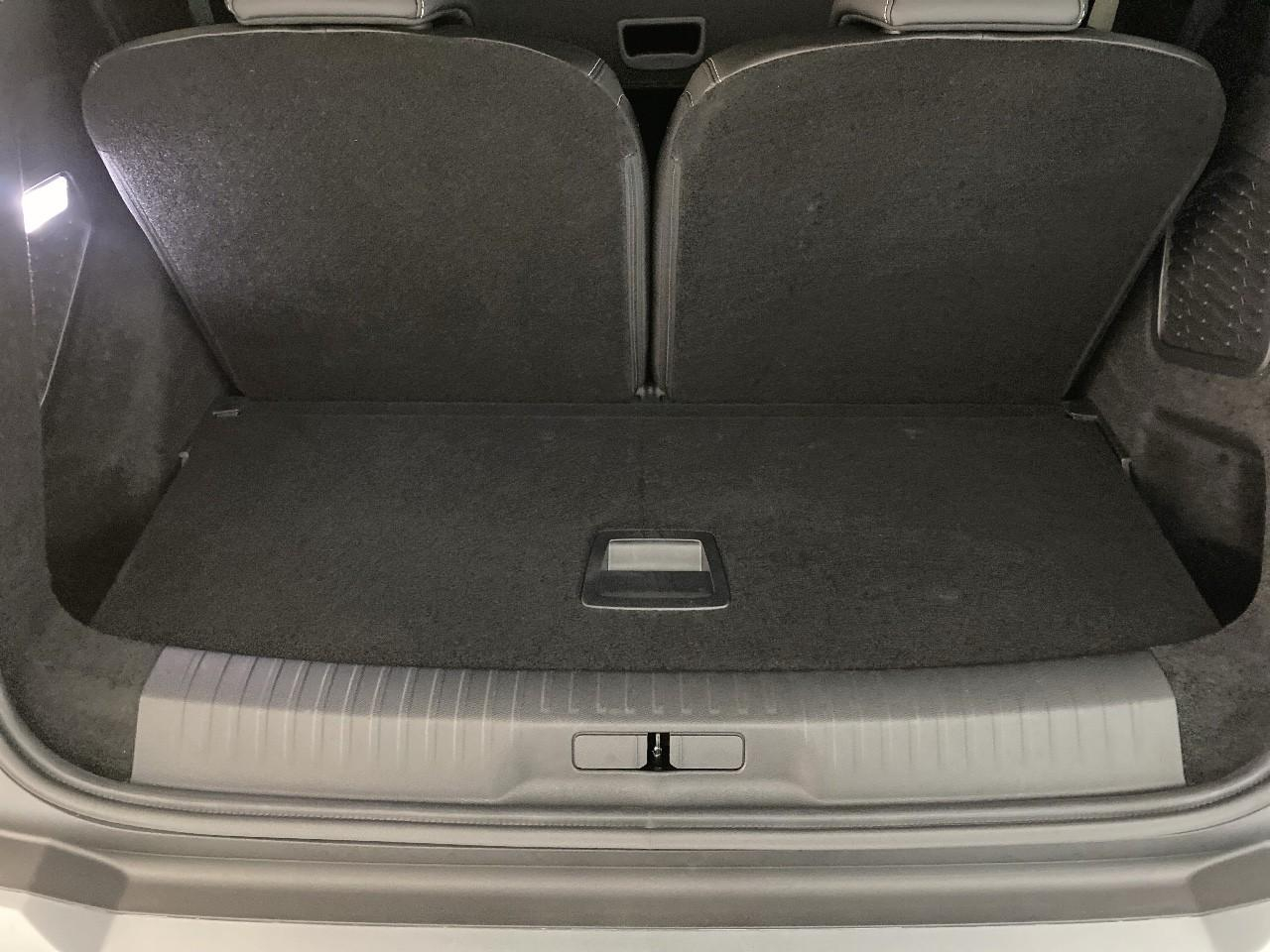 Peugeot 5008 hybrid 145 ch e-dcs6 allure — photo 6