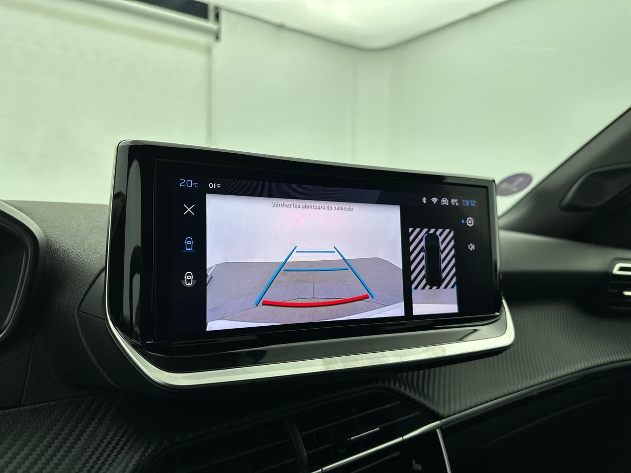 Peugeot 2008 puretech 130 s&s eat8 allure — photo 24
