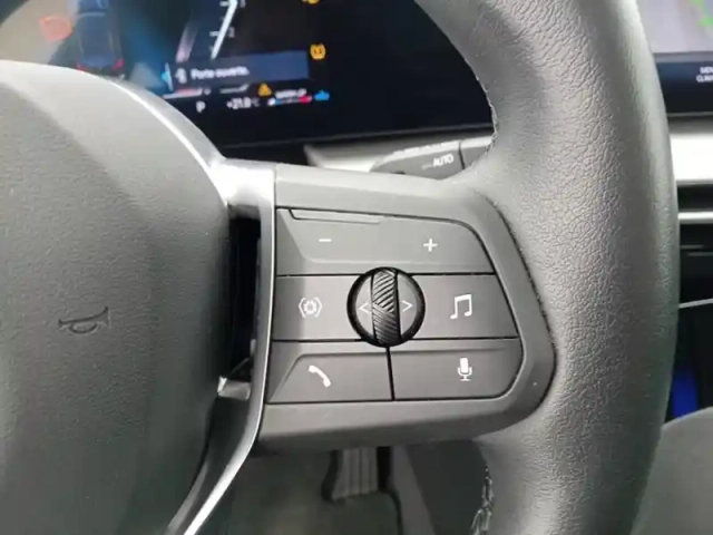 Bmw X1 sdrive18d 150ch — photo 12