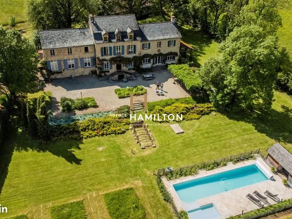 Propriété 13 pièces 414 m²