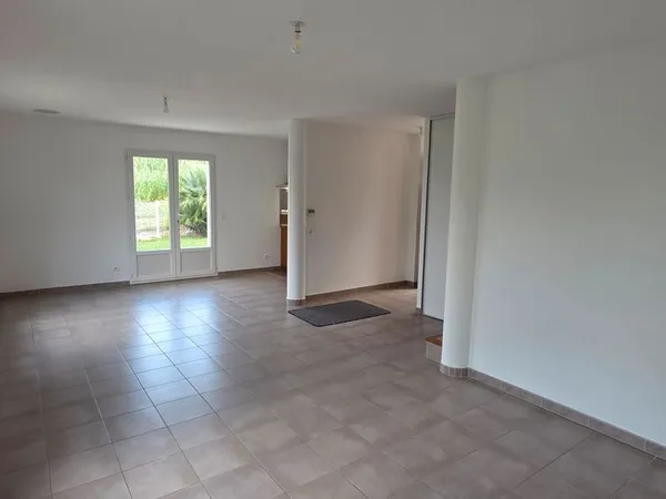 Location Villa T4