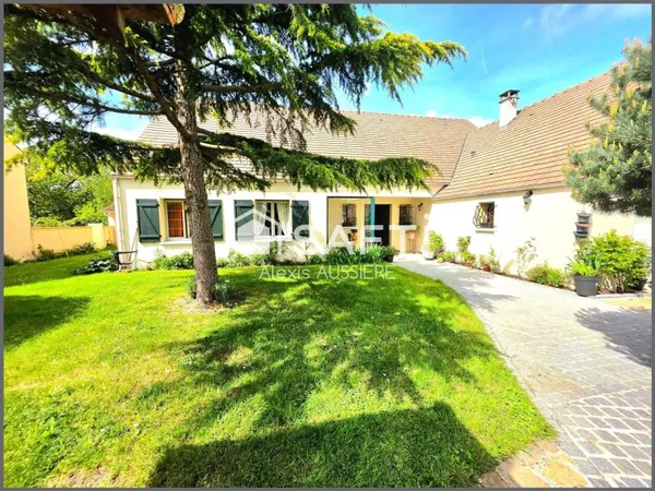 MAISON 306 M2 PISCINABLE 2312 M2 DE TERRAIN DIVISABLE
