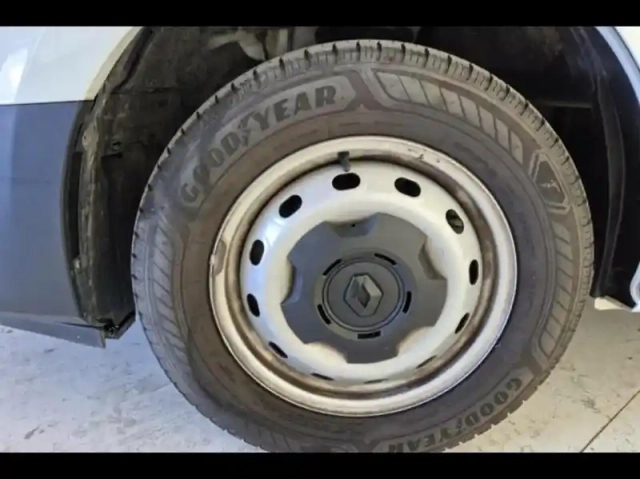 Renault Trafic fg l1h1 3t 2.0 blue dci 130ch confort — photo 7