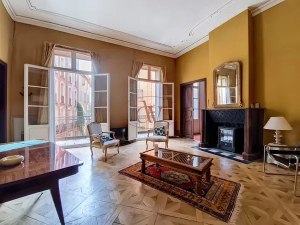 Perpignan - Appartement bourgeois de 137m2 avec balcon