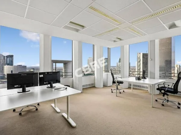 Bureaux 340 m²