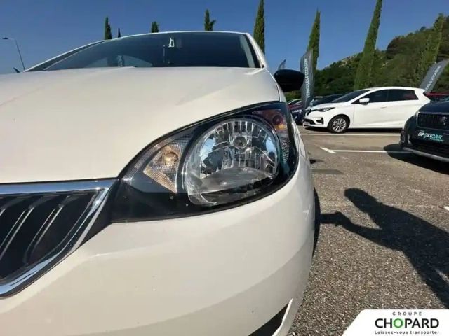 Skoda Citigo 1.0 12v mpi 60 ch — photo 22
