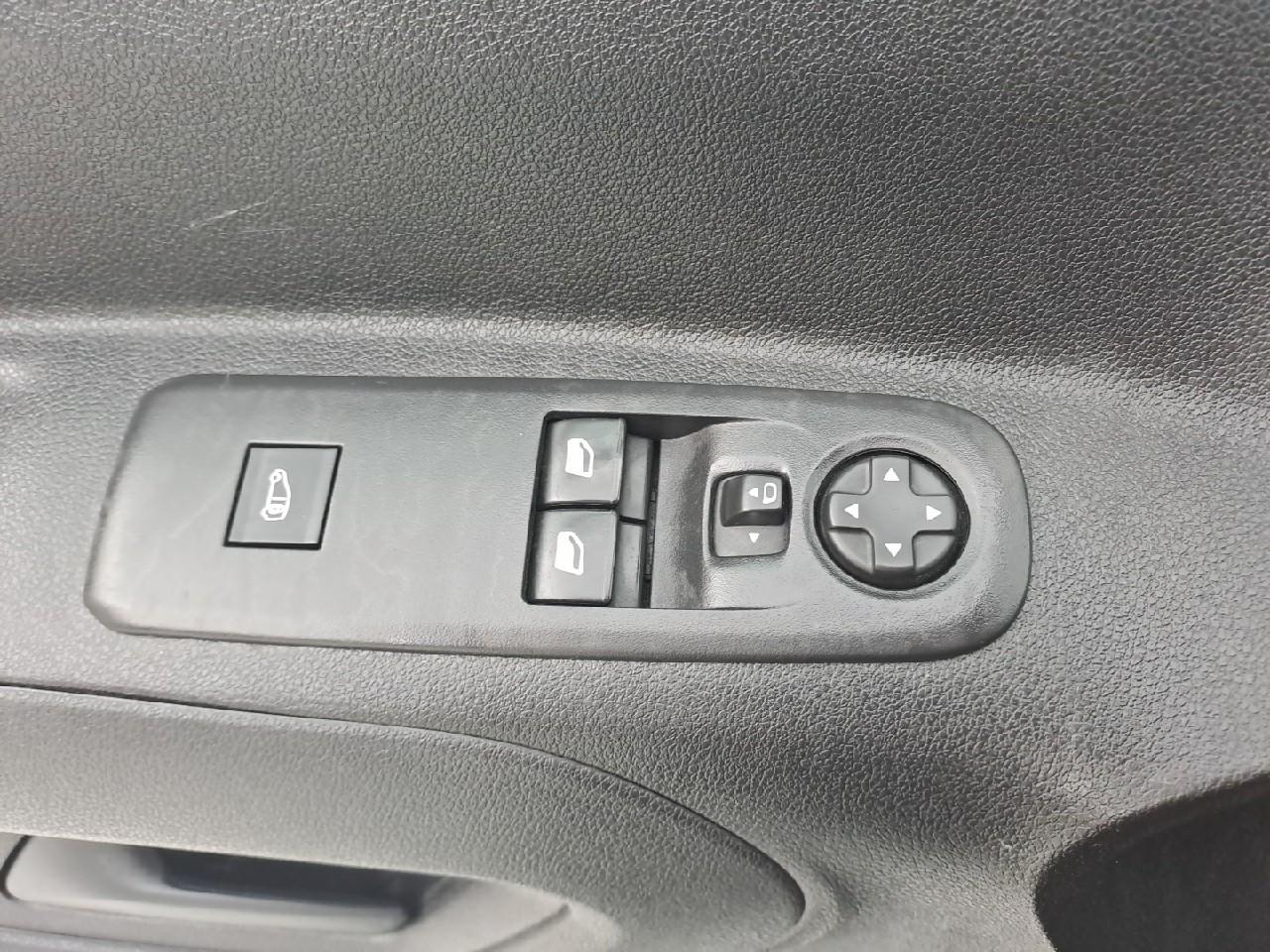 Citroën Berlingo van m 650 bluehdi 100 s&s bvm5 driver — photo 21