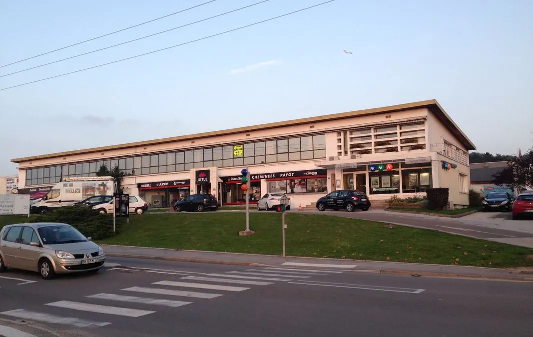 Photo 1
