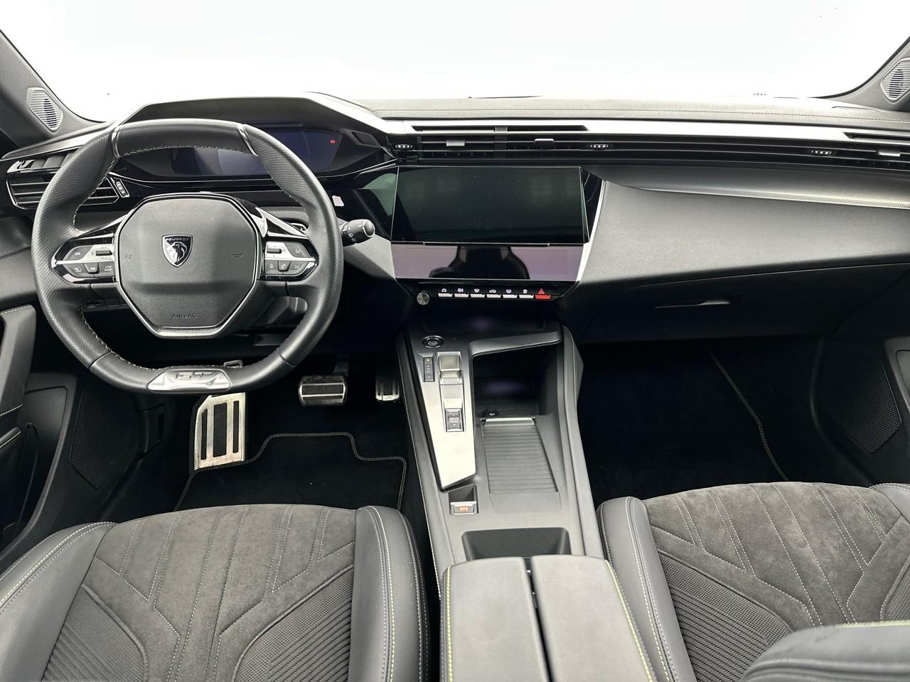 Peugeot 308 sw puretech 130ch s&s eat8 gt — photo 11