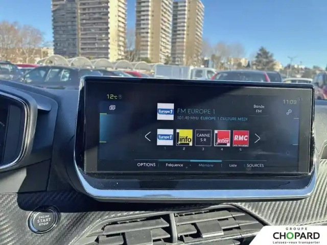 Peugeot 2008 puretech 130 s&amp;s eat8 — photo 9
