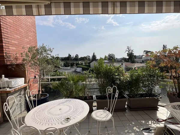Appartement 3 pièces 81 m²