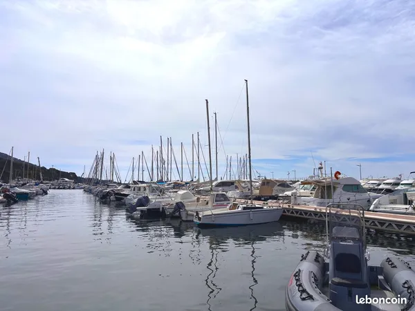 RESTAURANT EN BORD DE MER entre Hyères et Toulon