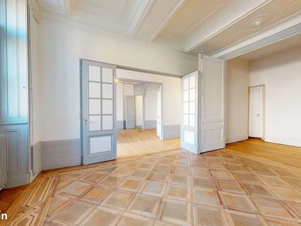 Appartement 5 pièces 113 m²