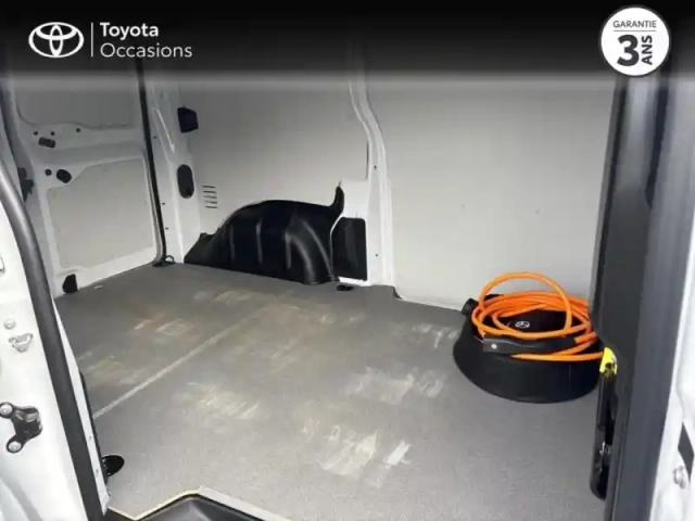 Toyota Proace medium electric 136ch 75kwh startconftech mc24 — photo 7