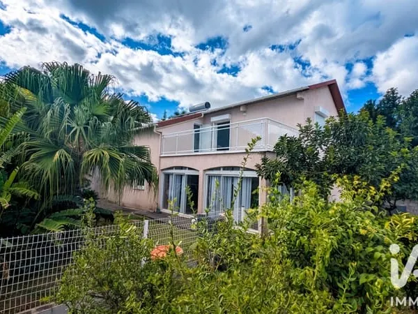 Maison 5 pièces 130 m²