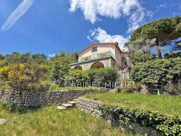Maison 6 pièces 142 m²