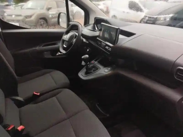 Peugeot Partner m 650kg bluehdi 100ch s&amp;s — photo 11
