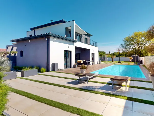 Maison 6 pièces 171 m²