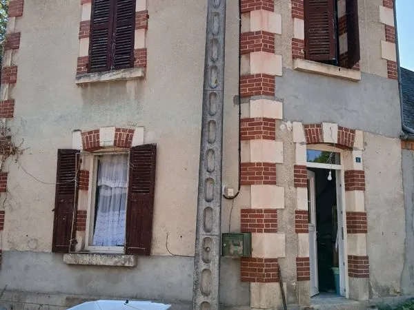A vendre maison à veaugues