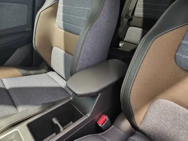 Renault 5 renault  e-tech electrique 10 ch autonomie confort — photo 17