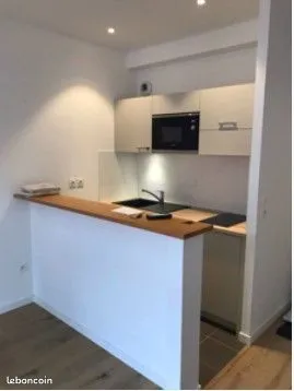 Studio 1 pièce 23 m²