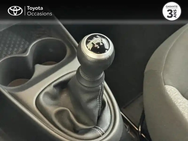Toyota Aygo X 1.0 vvt-i 72ch dynamic my24 — photo 15