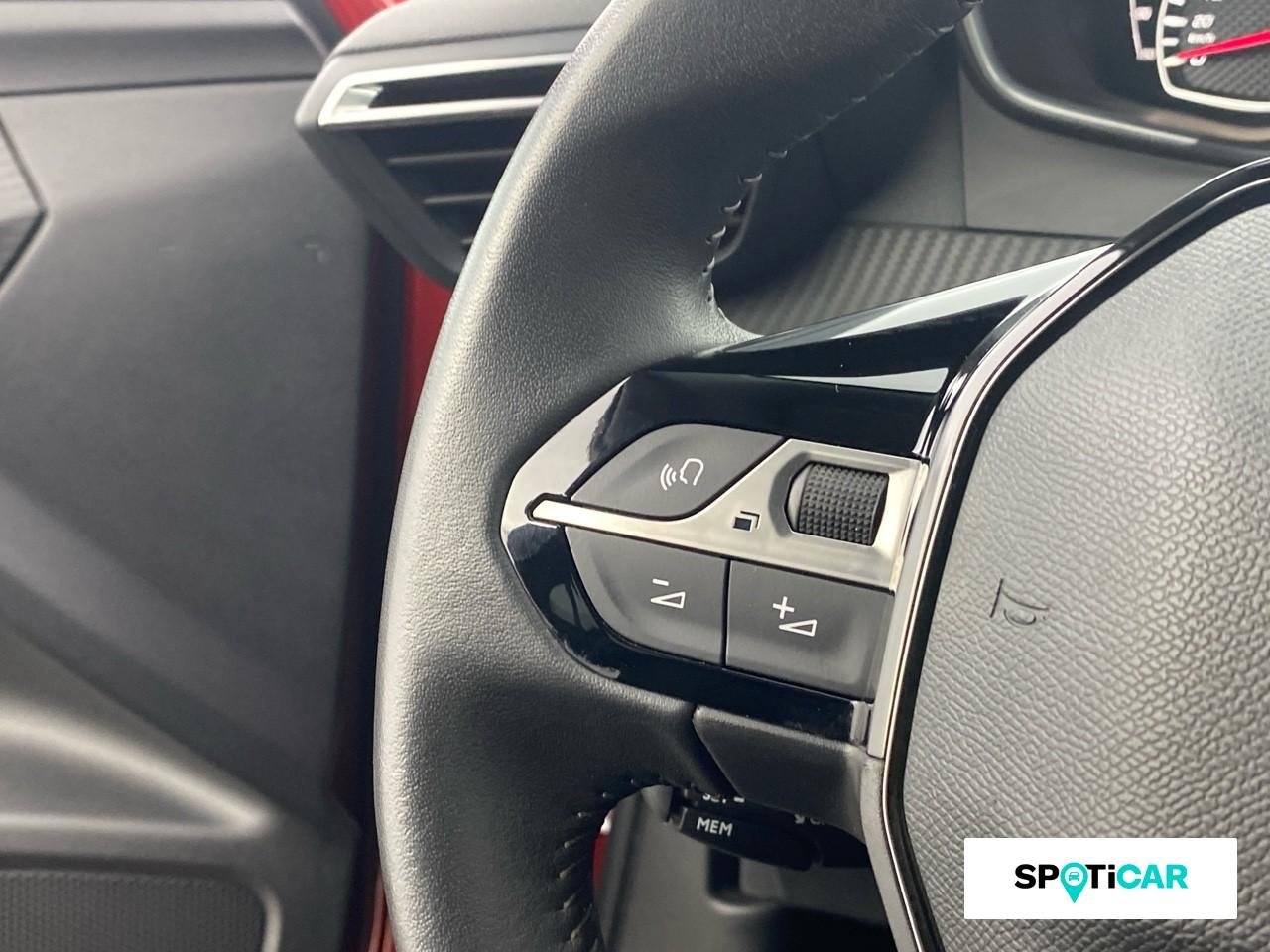 Peugeot 2008 1.2 puretech 100ch s&s style — photo 17