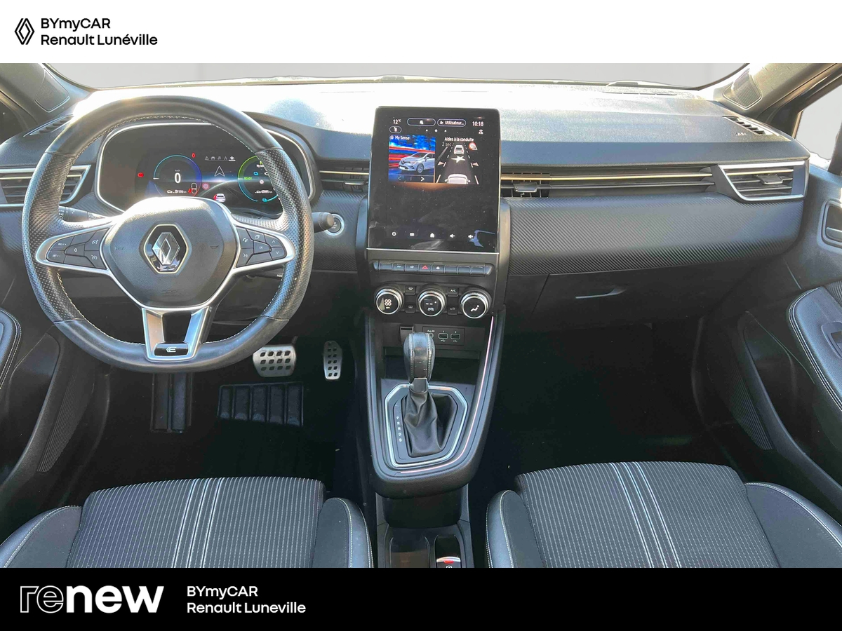 Renault Clio E-Tech full hybrid 145 — photo 9
