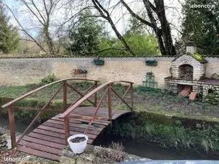 Grande maison avec sous sol