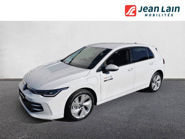 Volkswagen Golf 1.5 eHybrid 204 DSG6 Life Plus
