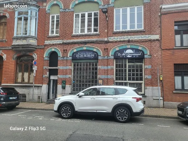 Commerce 3 pièces 160 m²