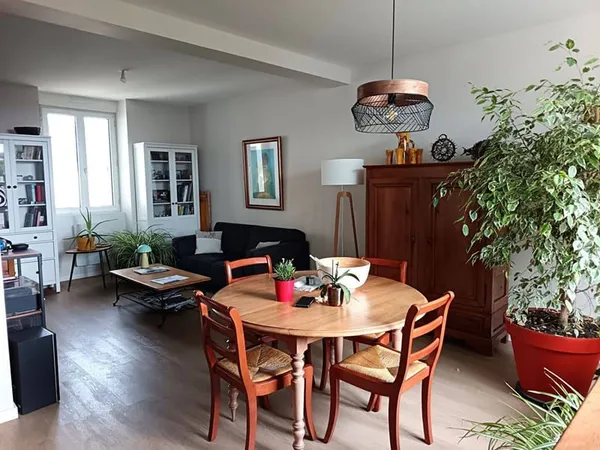 Maison 5 pièces 104 m²