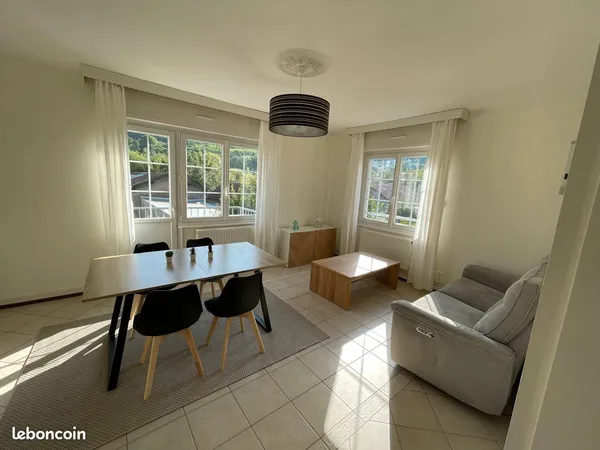 F3 lumineux avec balcon, garage et cave privative