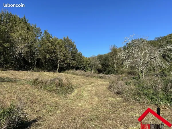 Terrain 3400 m² Lissac-sur-Couze