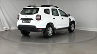 Dacia Duster 1.5 Blue dCi 115ch Confort 4x4 — photo 5