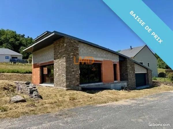 Maison 5 pièces 196 m²