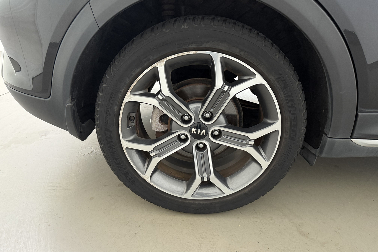 Kia Xceed — photo 19