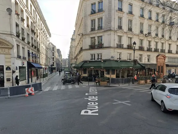 Boutique 2 pièces 216 m²