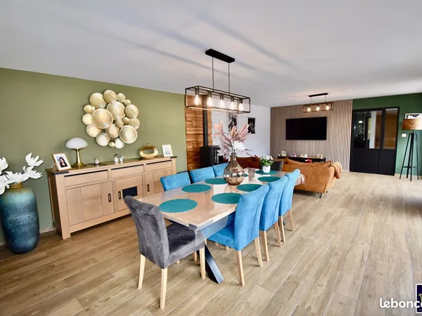 Longère 8 pièces 185 m²