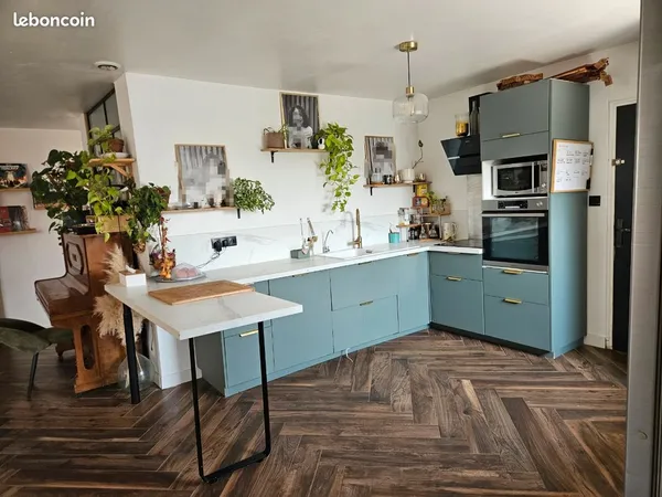 Belle maison de famille entièrement rénové à Louvigné