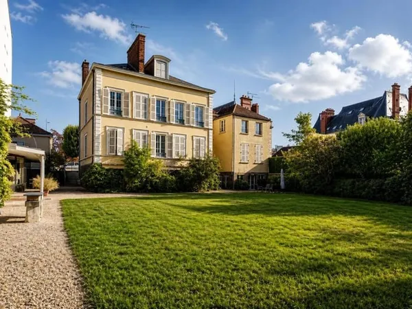 Appartement 3 pièces 163 m²