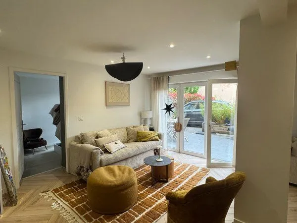 T2 lumineux de 48m² avec terrasse de 20 m² - Quartier Pont Neuf