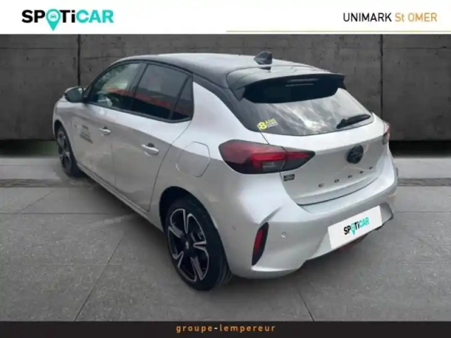 Opel Corsa 1.2 turbo 100ch gs — photo 8