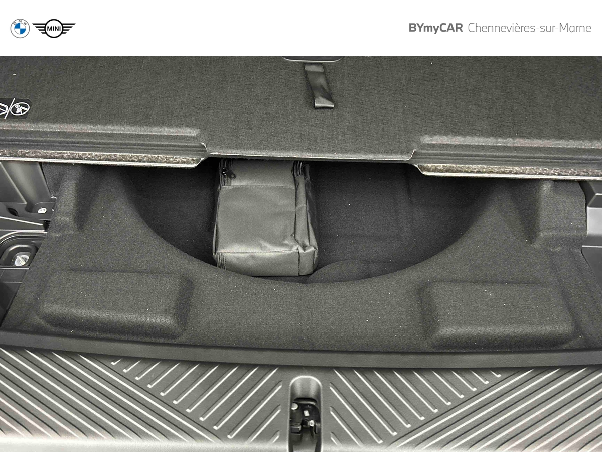 BMW X3 20 xDrive 208 ch BVA8 — photo 17